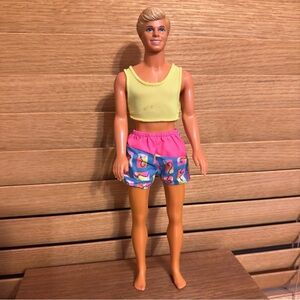 Ken Barbie 1968 & 3 pieces of clothing